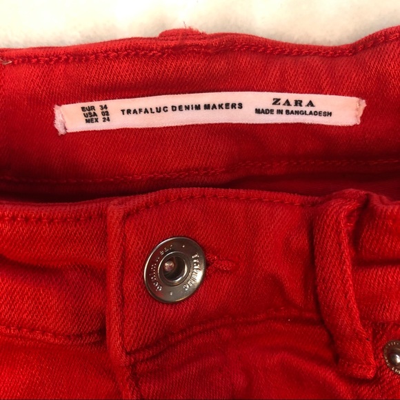 ZARA Trf Red Straight Leg Jeans High Rise Ripped Raw Hem Size 2 - Picture 11 of 11